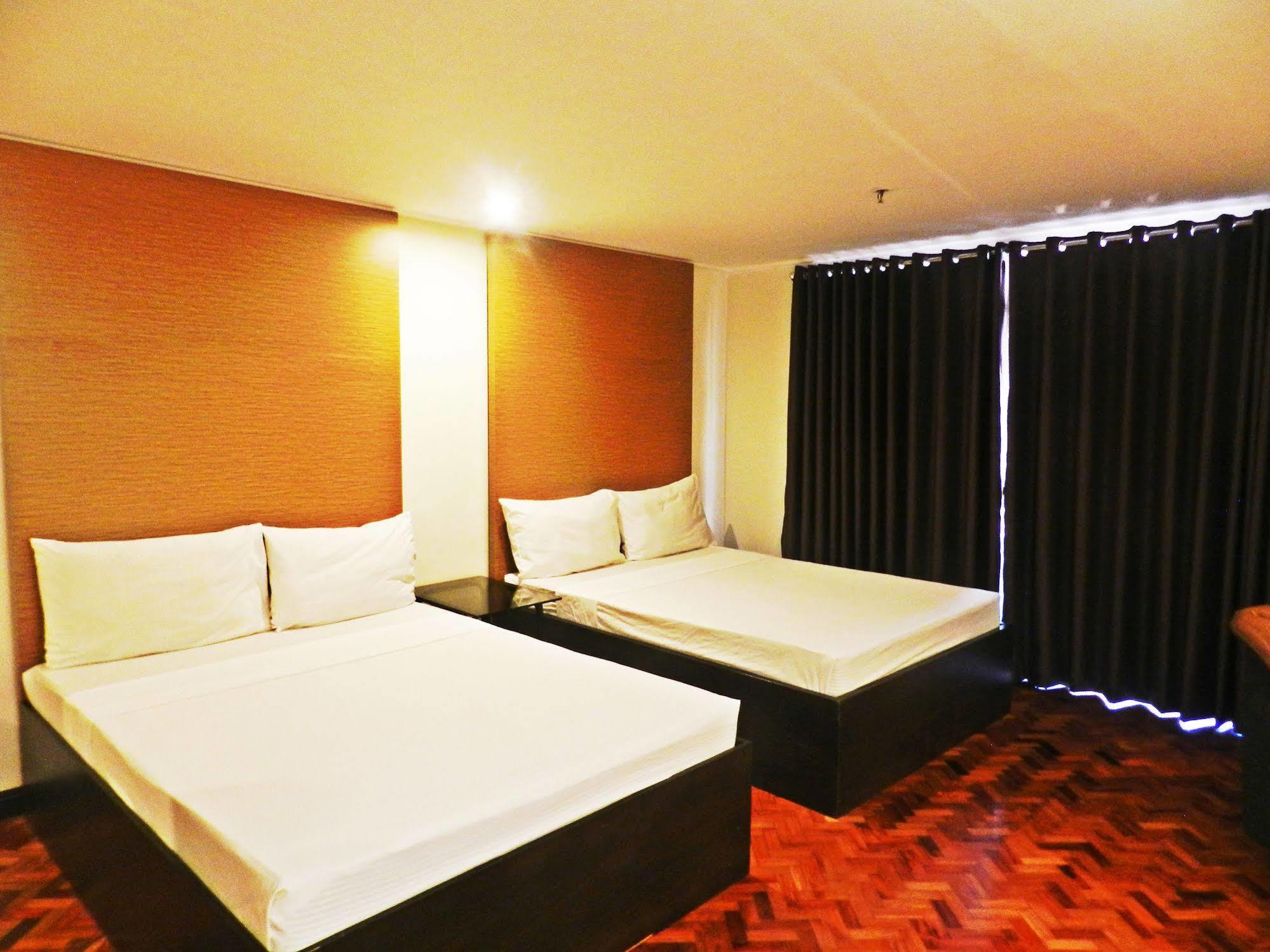 סן פדרו מקאטי Salcedo Suites מראה חיצוני תמונה