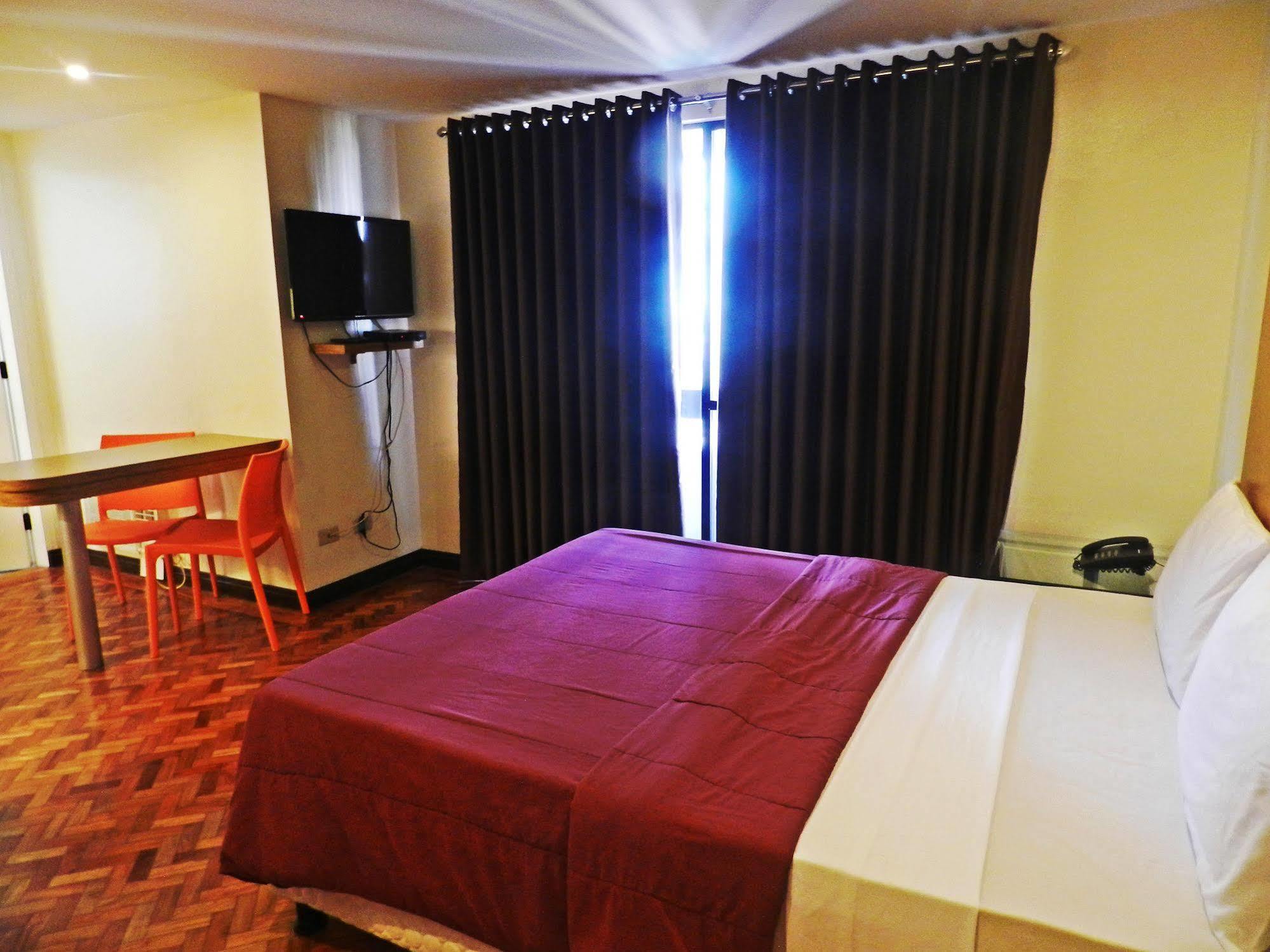 סן פדרו מקאטי Salcedo Suites מראה חיצוני תמונה