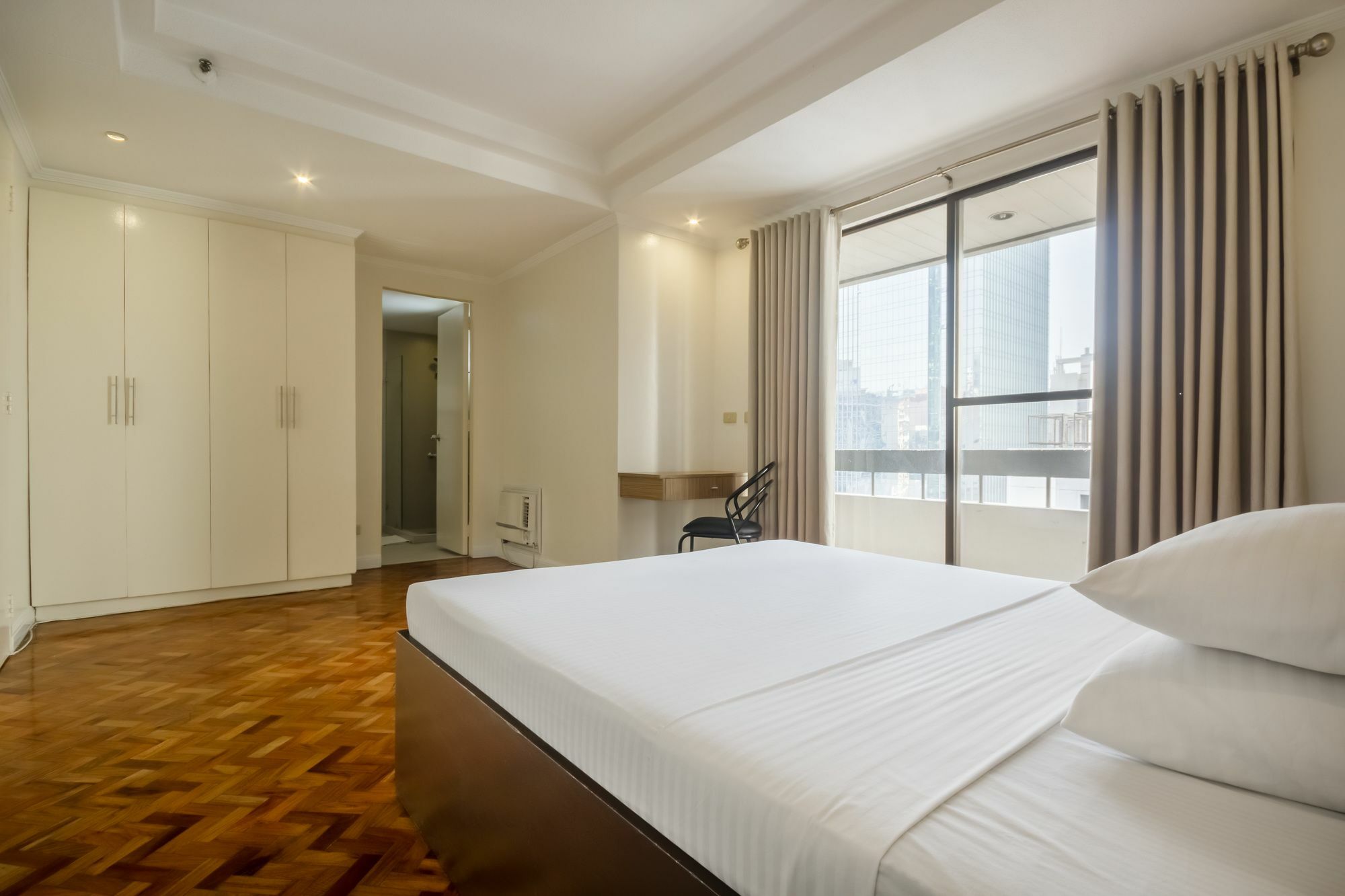 סן פדרו מקאטי Salcedo Suites מראה חיצוני תמונה