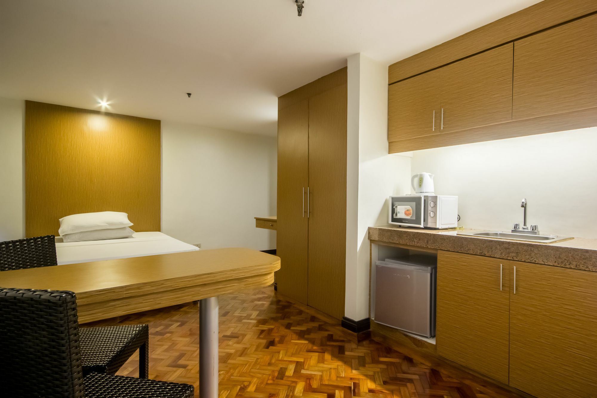 סן פדרו מקאטי Salcedo Suites מראה חיצוני תמונה